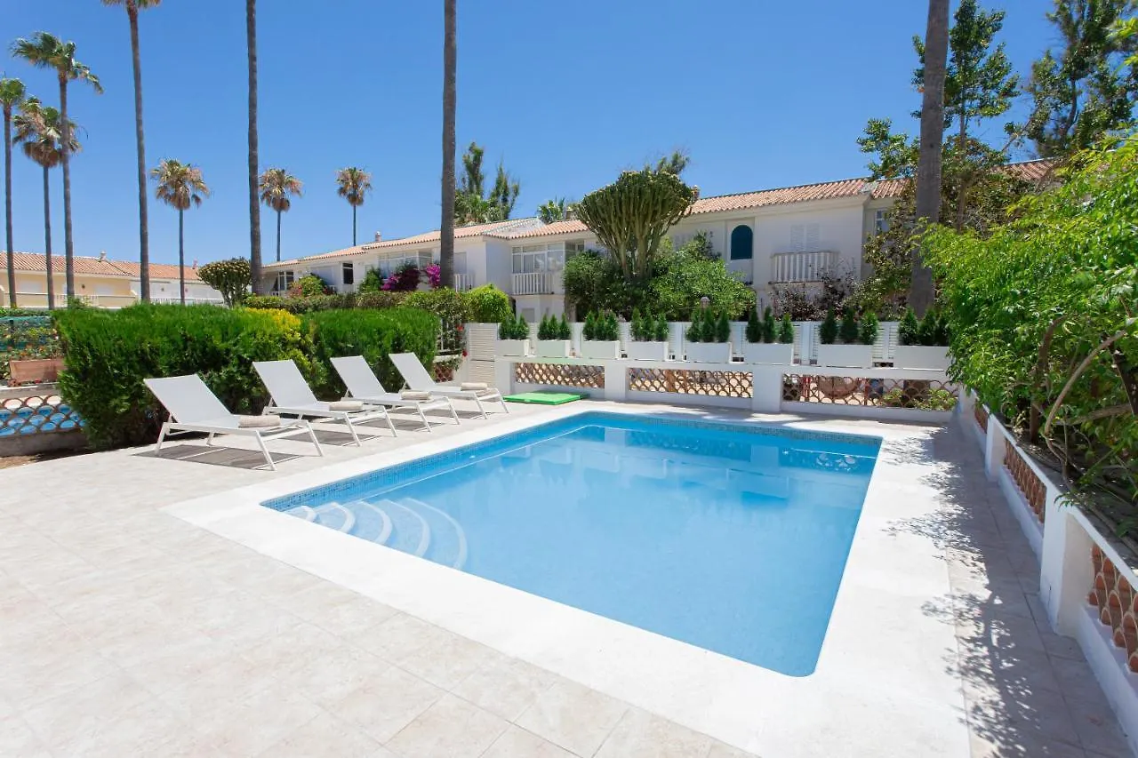 Charming Townhouse/5Bedrs/Front Beach/Private Pool Marbella Spanien